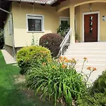 Csilla Elegant House Villa