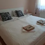 Csilla Elegant House Erd