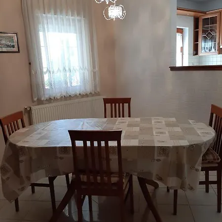 Villa Csilla Elegant House