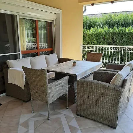 Csilla Elegant House * Erd
