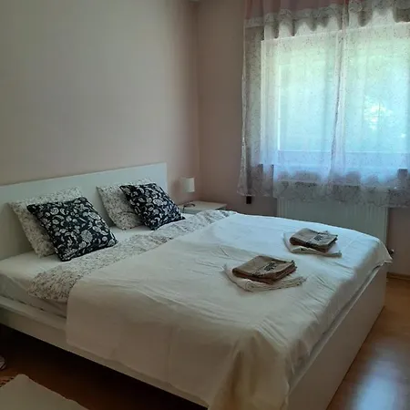 Csilla Elegant House Villa Erd