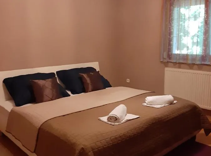 Villa Csilla Elegant House