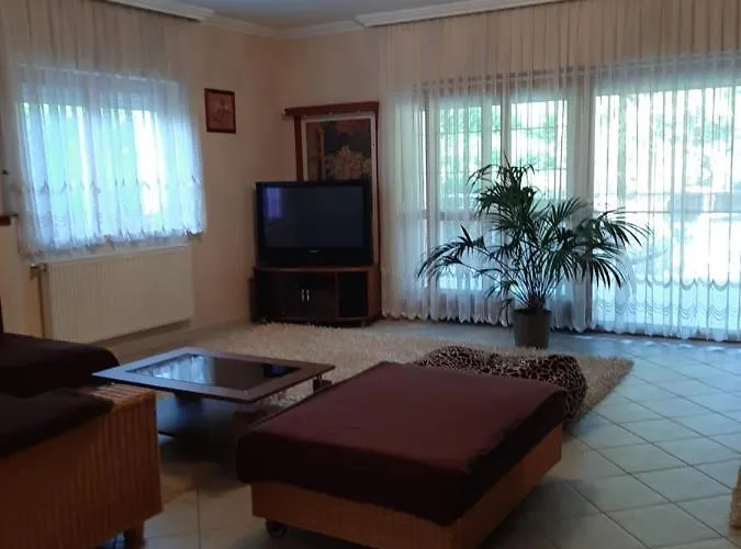 Csilla Elegant House Villa Érd